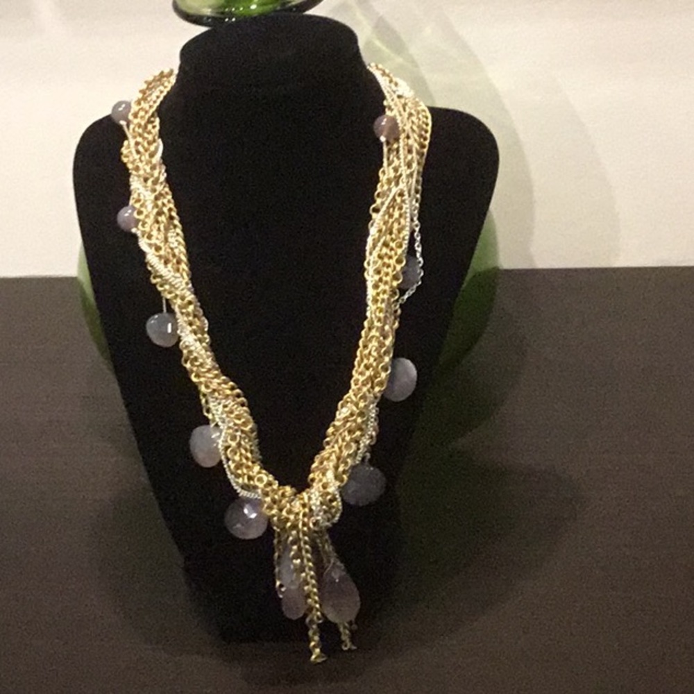 Statement necklace